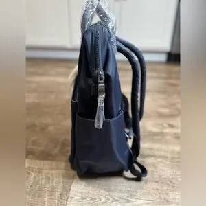 Baggallini | Bags | Baggallini Soho Backpack Midwestern  display picture 3